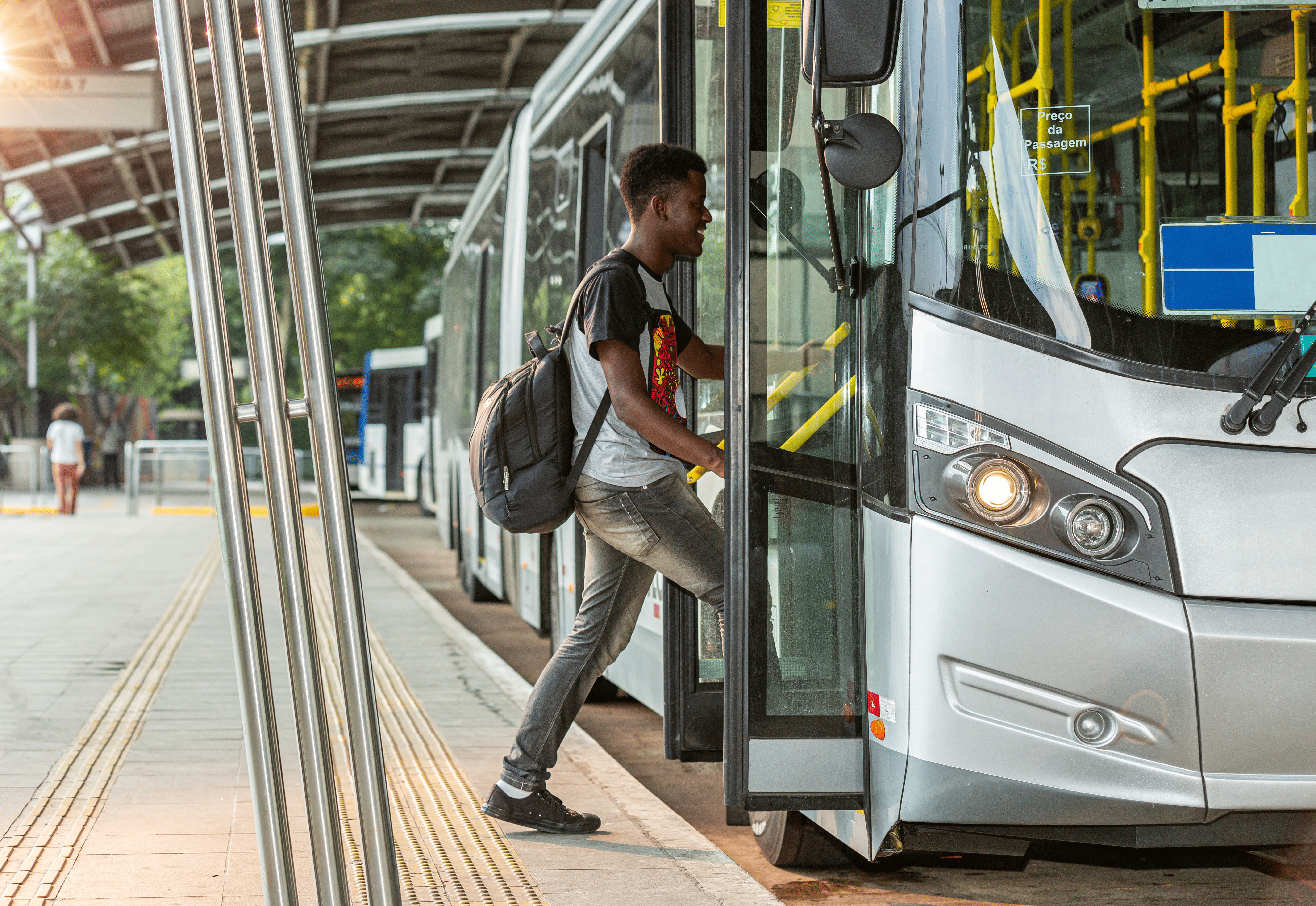 Polish shuttle connection services 1